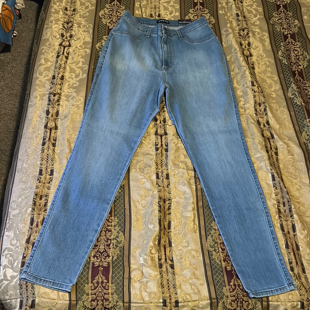BRAND NEW classic high waisted fashion nova jeans medium wash Size 1X / 14W
